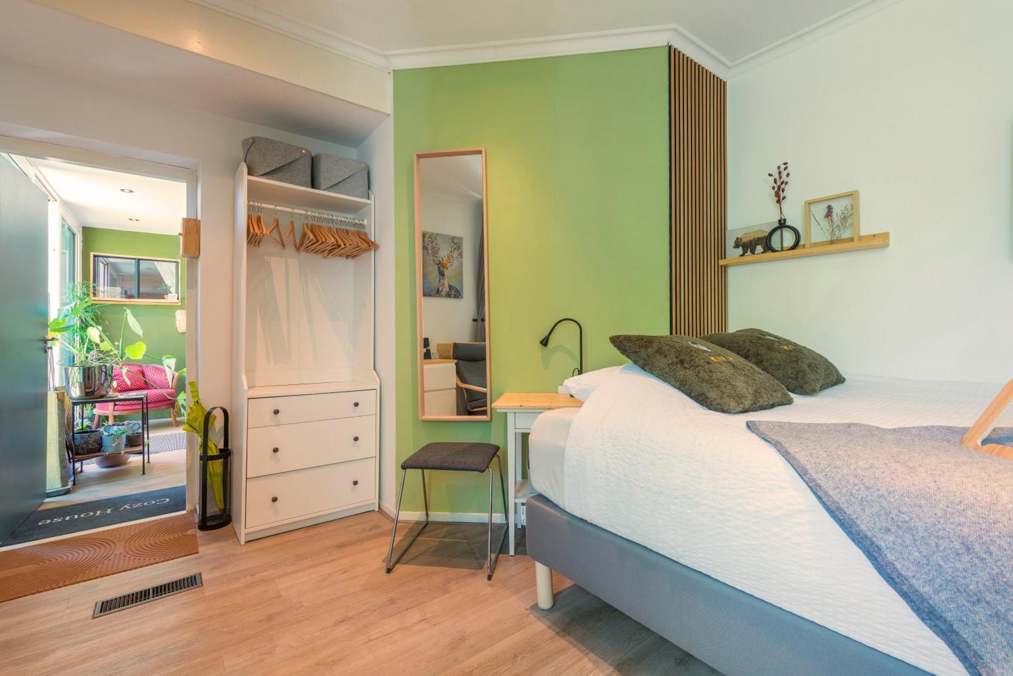 Cozy House - Leenfietsen, Eigen Keuken En Badkamer Nijmegen Luaran gambar
